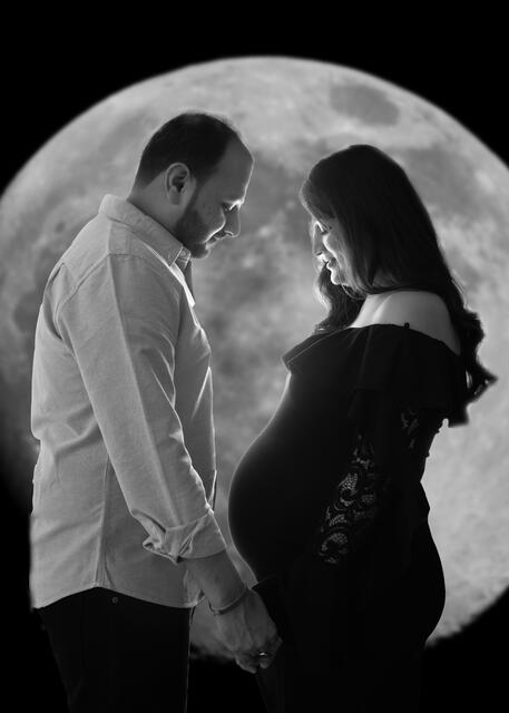 Maternity photograph 11