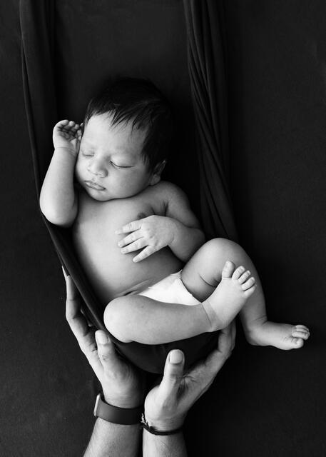 Newborn photograph 19